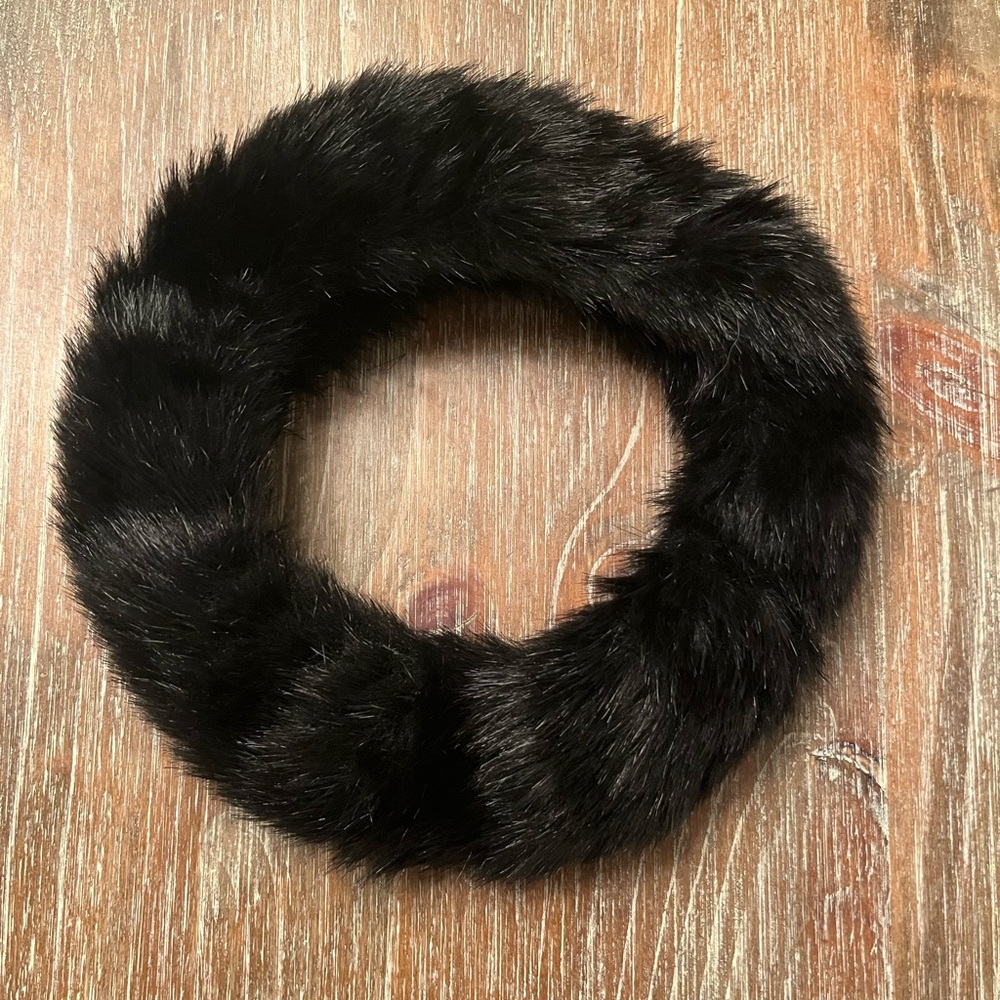 PARKHURST BLACK FAUX FUR HEADBAND